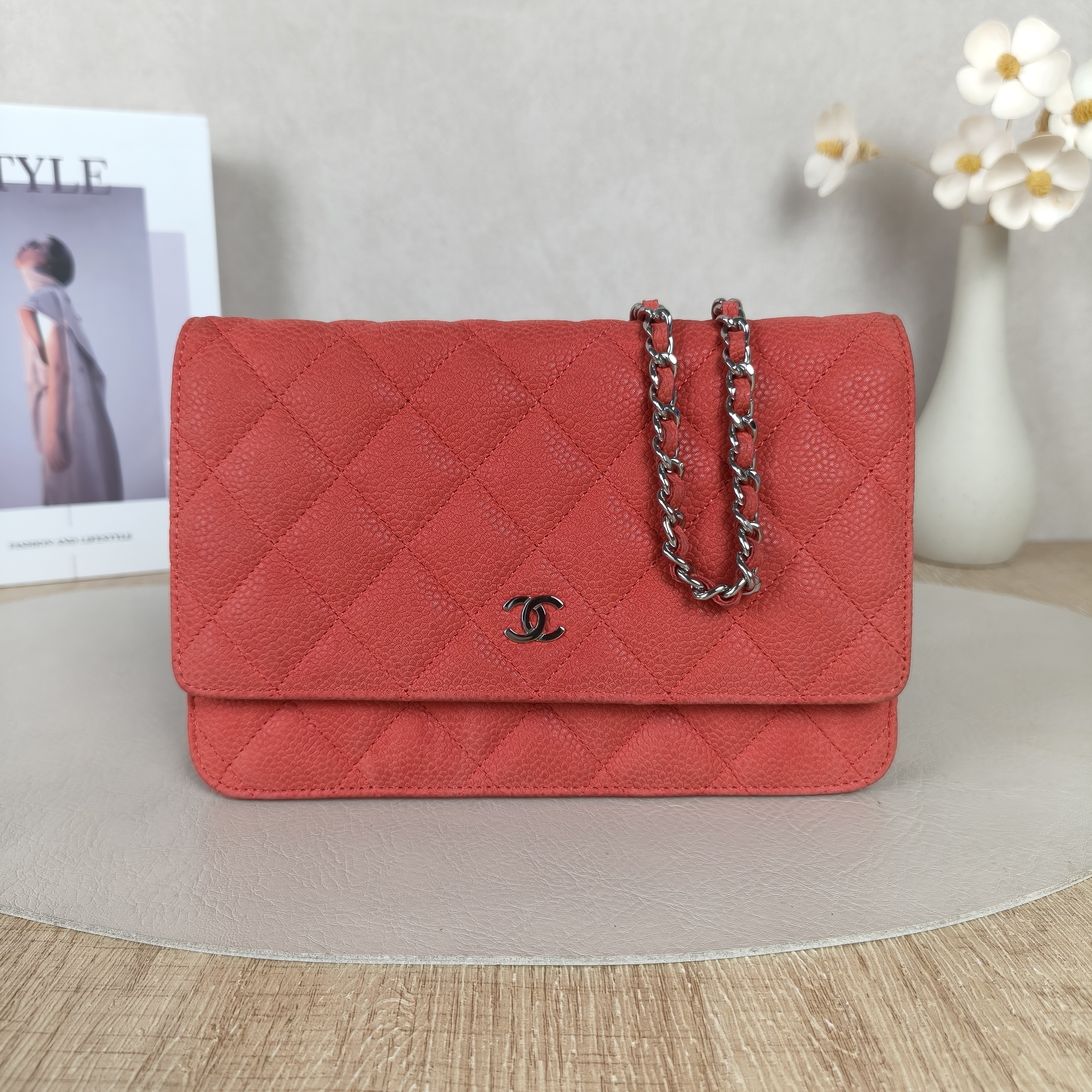 Chanel cfwoc WOC Bag Red Calfskin18 · Box Authenticity Card · 19.2 × 3.5 × 12.3 cm