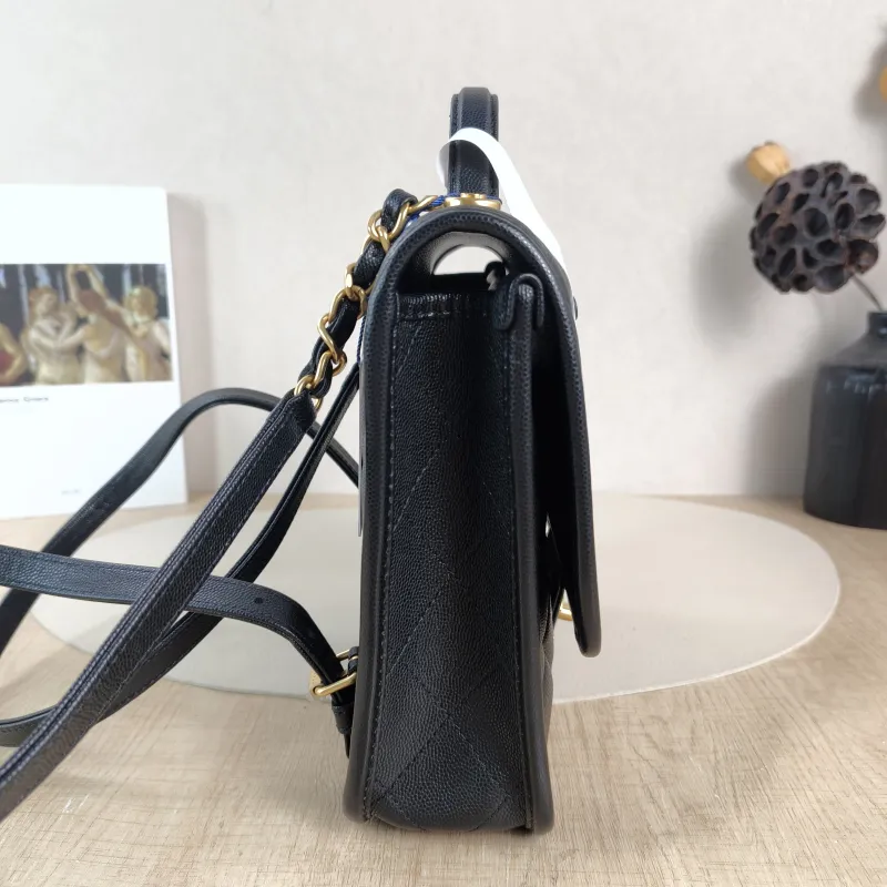 Chanel Backpack Backpack Black Grained Calfskin One Size 22 × 7 × 19.5 cm — detail view 4 of 14