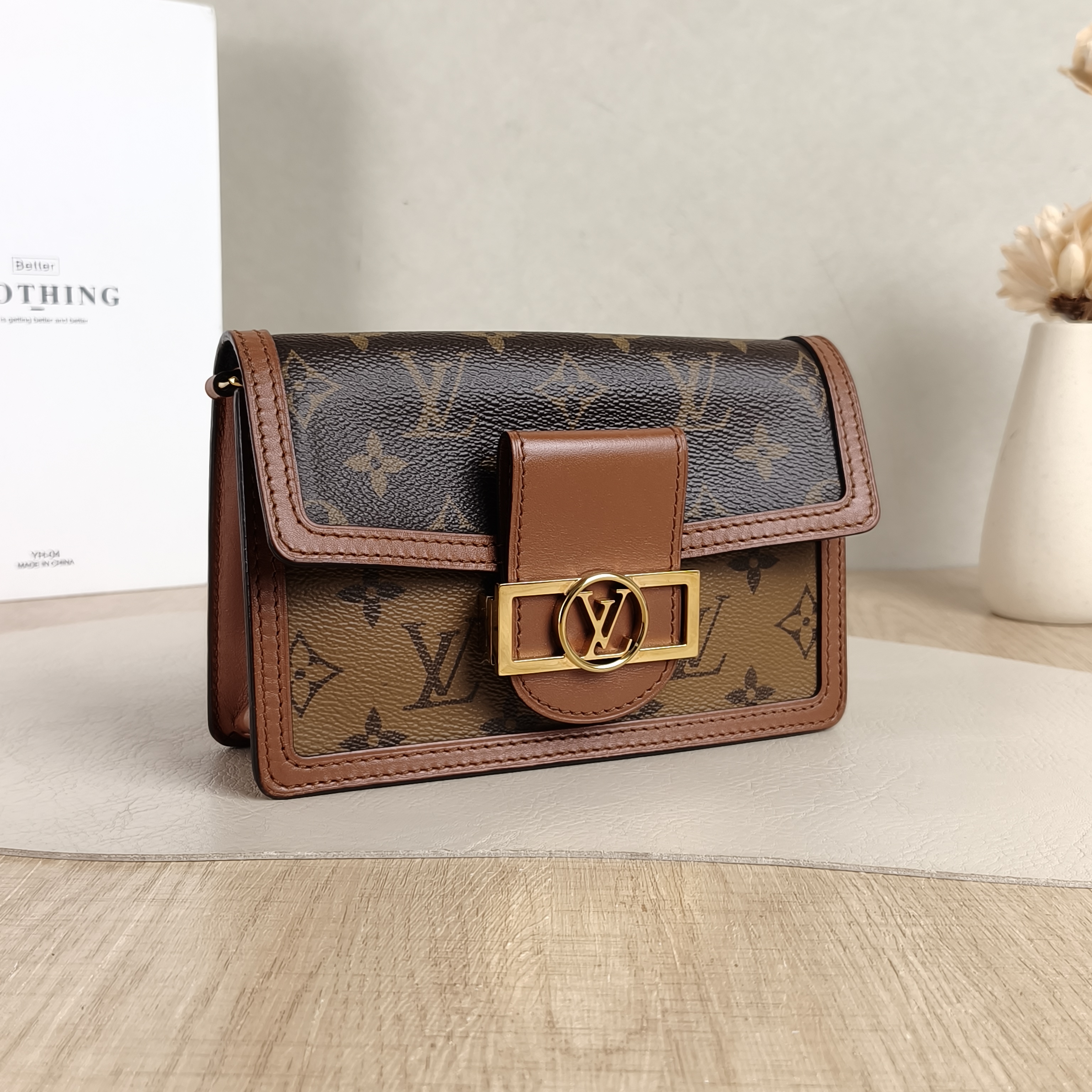 Louis Vuitton Crossbody Bag Dauphine Woc Woc Monogram PVC One Size18.5 × 5 × 12 cm — cover view 6 of 6