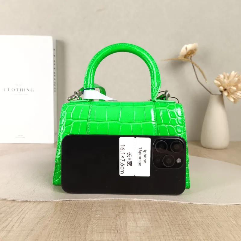 BALENCIAGA Crossbody Bag Hourglass Hourglass Bag Calfskinmini19 × 5 × 12 cm — cover view 5 of 5