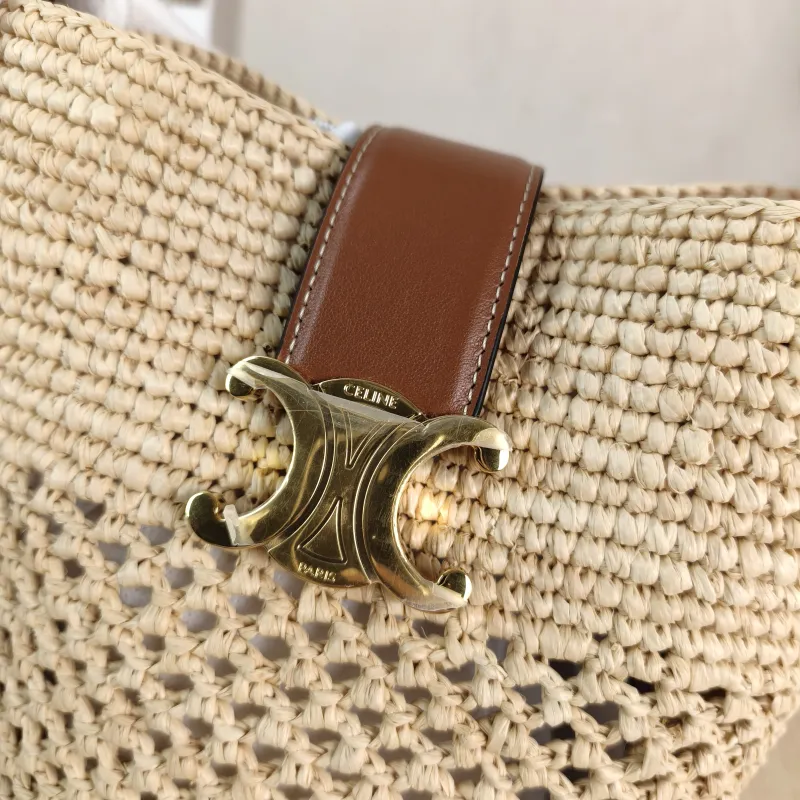 CELINE Crossbody Bag Louise Bucket Bag Small 16 × 12 × 19 cm — detail view 6 of 11