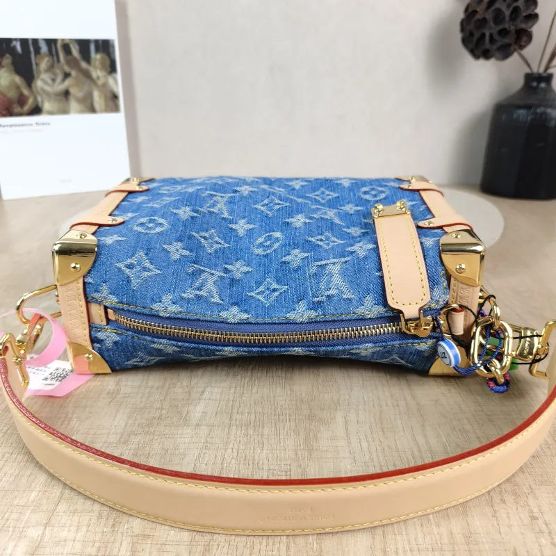 Louis Vuitton Shoulder Bag Side Trunk Box Blue Medium 23.5 × 8.5 × 16 cm — detail view 9 of 12