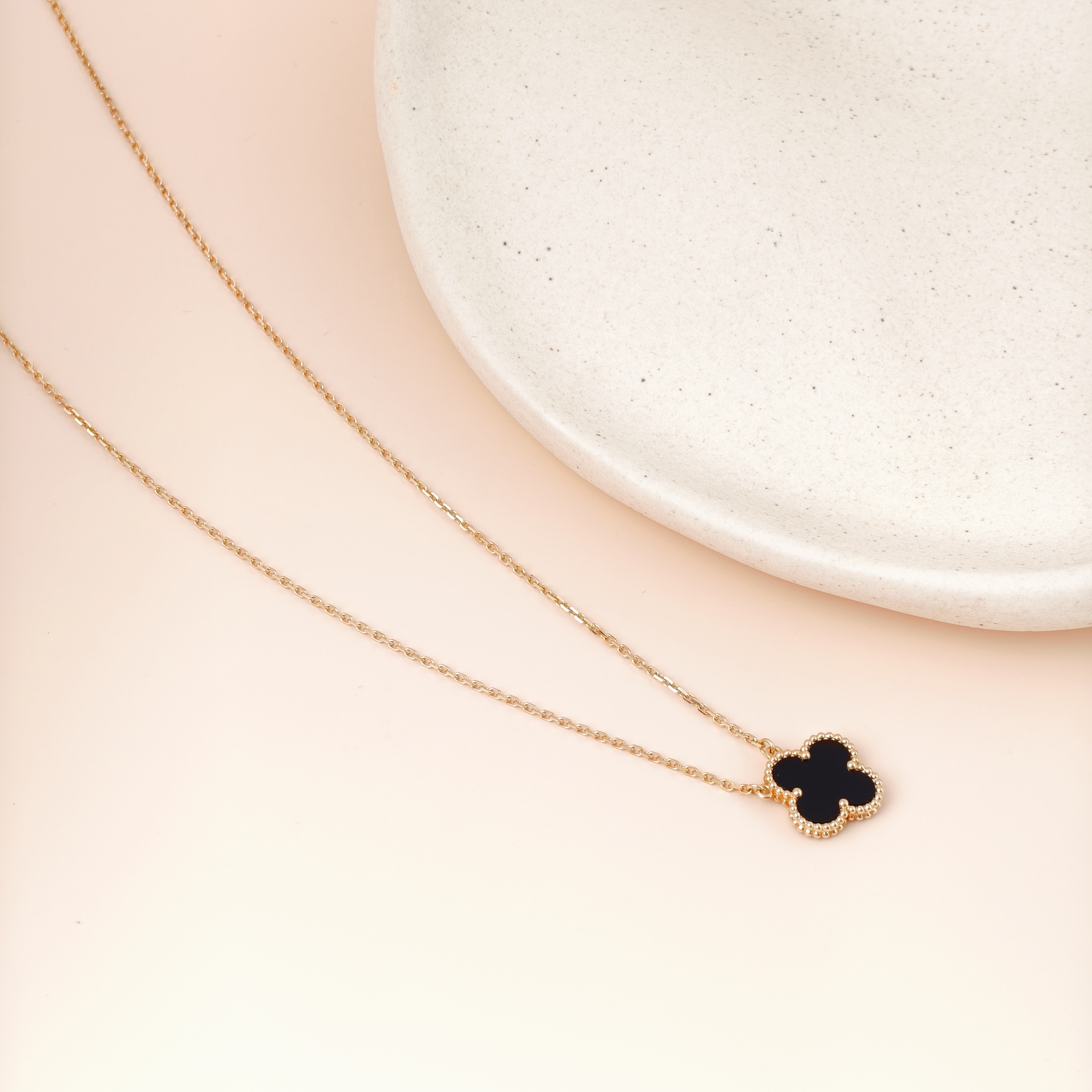 Van Cleef & Arpels Necklace Alhambra Alhambra Collection Necklace 18KY ellow Gold Vintage Small42cm — cover view 12 of 12