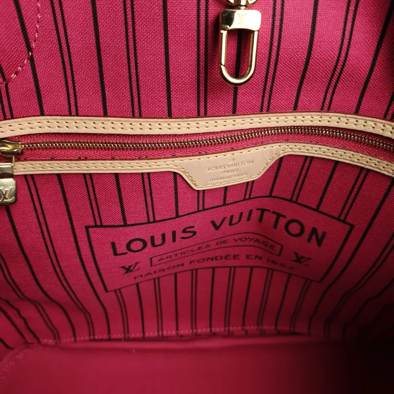Louis Vuitton Shoulder Bag Neverfull Monogram PVC Medium 31 × 14 × 28 cm — detail view 2 of 12