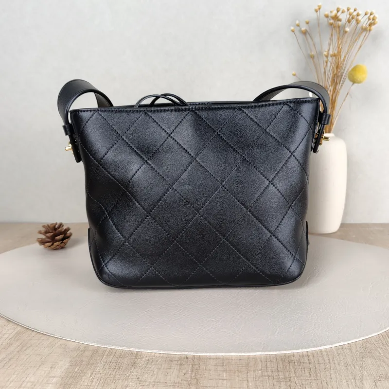 Chanel Crossbody Bag26s Bucket Bag Black Lambskin Small26 × 11 × 19 cm — cover view 5 of 6