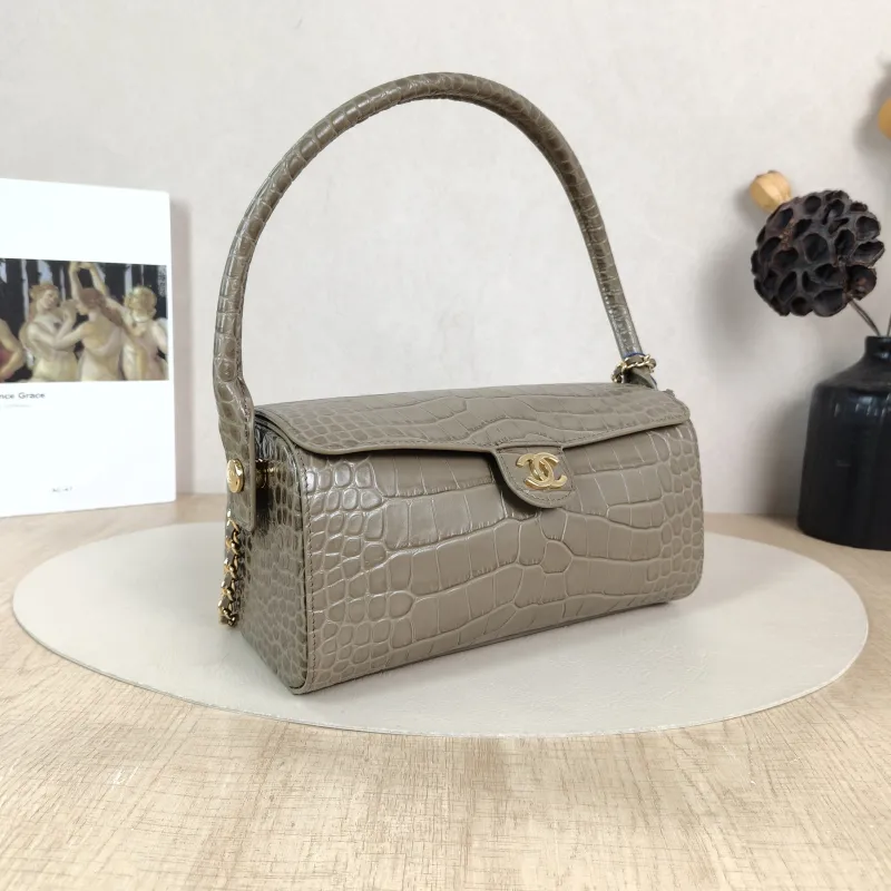 Chanel Shoulder Bag 26a Collection Crossbody Bag Grey Calfskin One Size 23 × 11 × 12.5 cm — cover view 2 of 6
