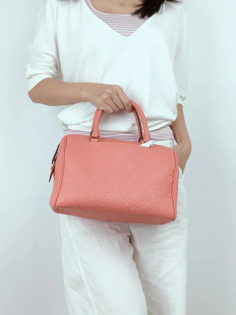 Louis Vuitton Top Handle Bag Speedy25 Pink Calfskin Medium25 × 15 × 19 cm — on-model view 3 of 3