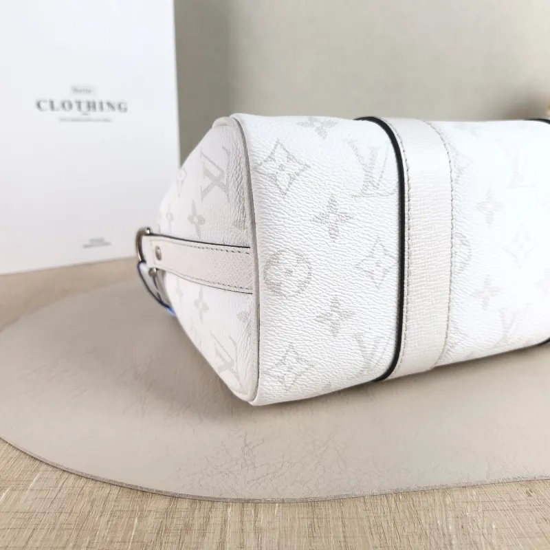 Louis Vuitton Crossbody Bag City Keepall White PVC Medium 27 × 13 × 17 cm — detail view 5 of 11