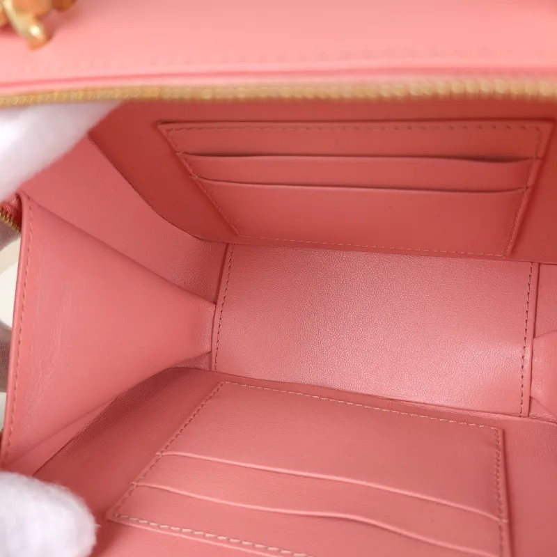 Chanel Crossbody Bag Box Crossbody Bag Pink Lambskin One Size 17 × 7 × 12.5 cm — detail view 4 of 12