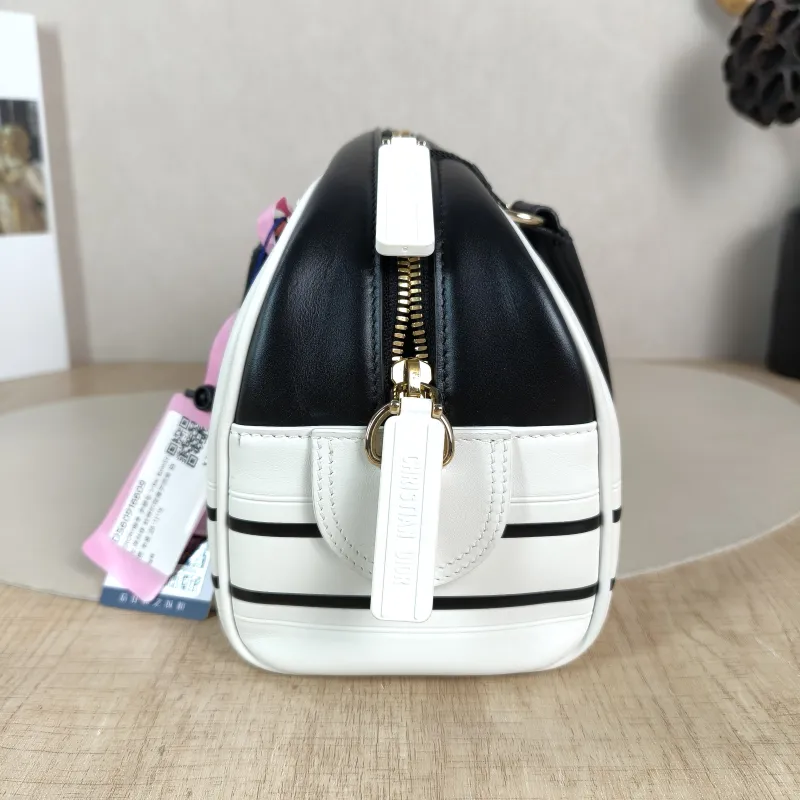 DIOR Top Handle Bag Vibe Bowling White Calfskin 25 × 11 × 15 cm — detail view 3 of 11