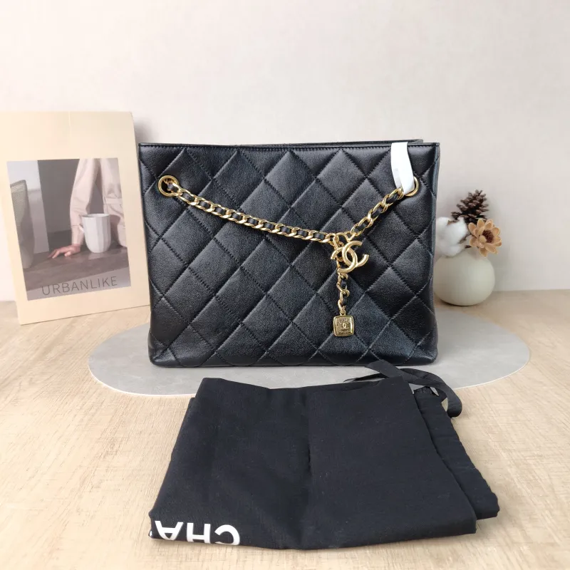 Chanel Shoulder Bag Tote Bag Black Lambskin One Size 30 × 10 × 23 cm — cover view 6 of 6