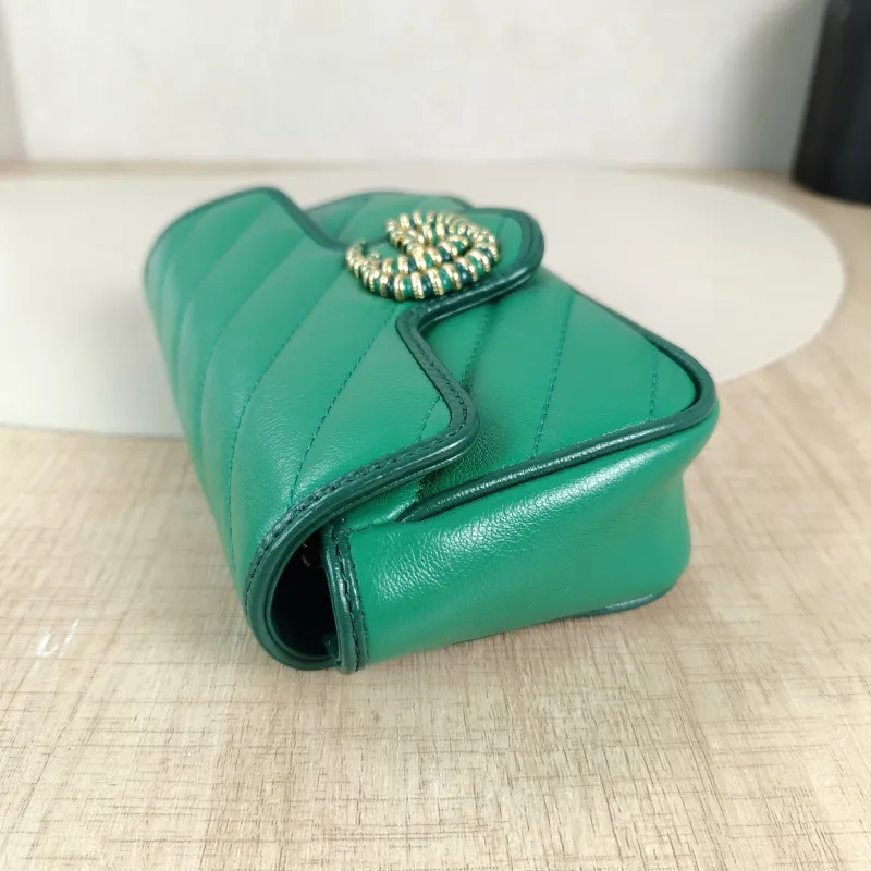 GUCCI Crossbody Bag GG Marmont Mini Marmont Mini Green Calfskinmini16.5 × 4.5 × 9.5 cm — detail view 1 of 13