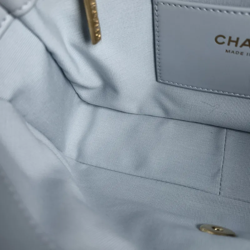 Chanel Crossbody Bag cf Collection Crossbody Bag Blue Lambskin 24.5 × 8 × 16 cm — detail view 3 of 13