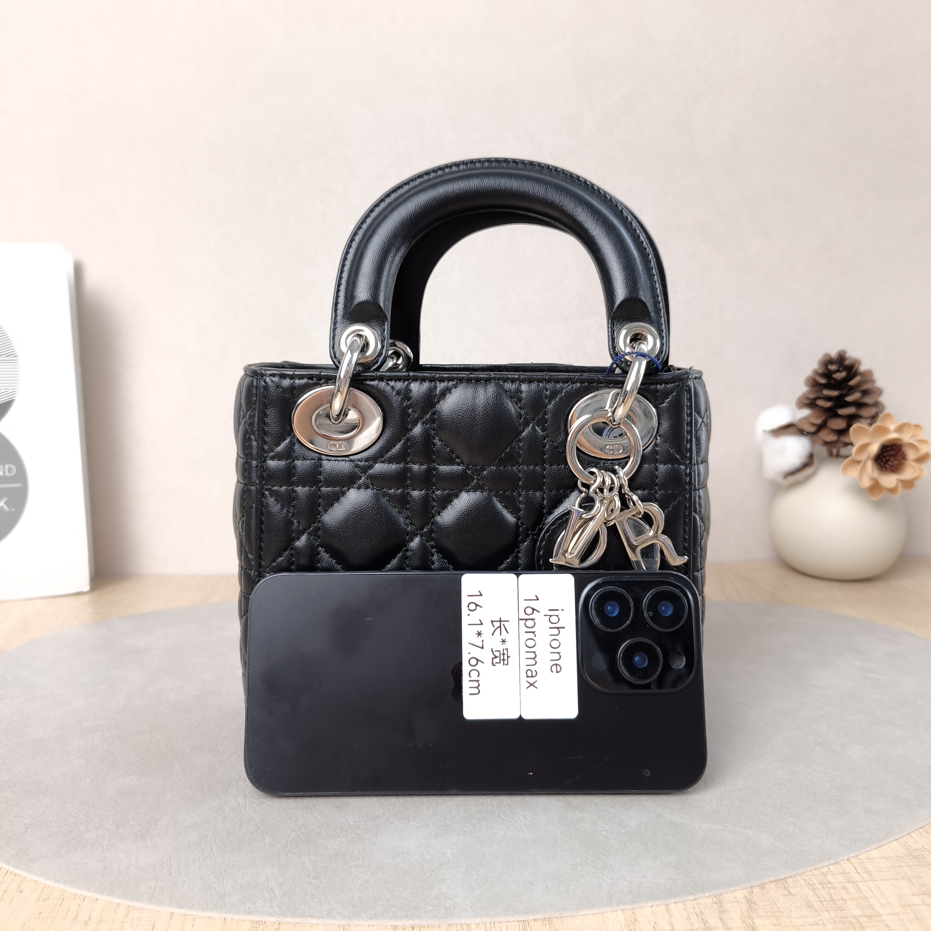 DIOR Crossbody Bag Lady Lady Dior Bag Black Lambskin mini17 × 7 × 15 cm — cover view 2 of 5