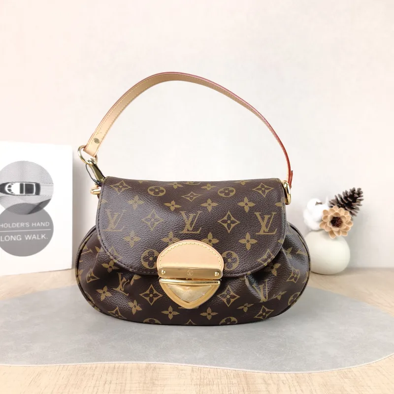 Louis Vuitton Shoulder Bag Sunset Monogram PVC One Size 27 × 3 × 18 cm