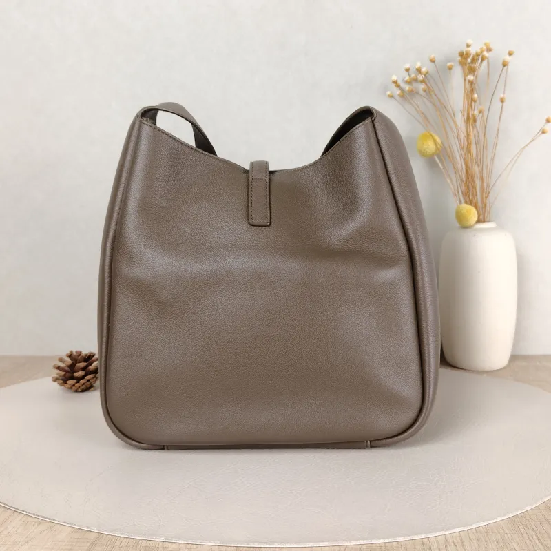 SAINT LAURENT Shoulder Bag LE 5 À 7 Hobo Calfskin Small 22 × 8.5 × 23 cm — cover view 4 of 5