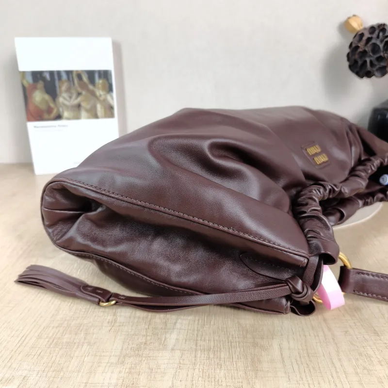 Miumiu Shoulder Bag Joie Shoulder Bag Lambskin 52 × 9 × 23 cm — detail view 4 of 10