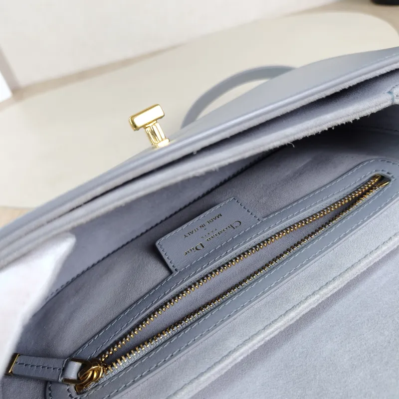 DIOR Crossbody Bag 30Montaigne 30 Avenue Grey Calfskin Small 23 × 6.5 × 13 cm — detail view 7 of 12