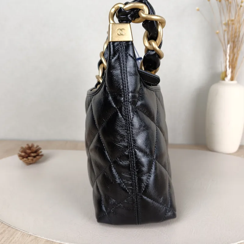 Chanel Shoulder Bag Hobo Black Lambskin Small 22.5 × 8.5 × 19.5 cm — detail view 12 of 12