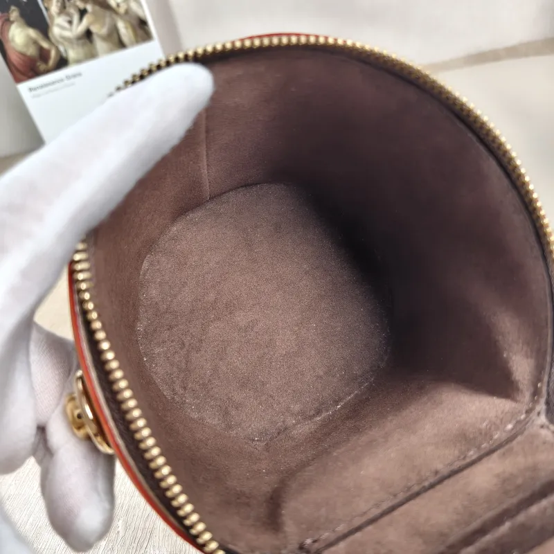 Louis Vuitton Crossbody Bag Cannes Monogram PVC nano 14 × 12 × 14.5 cm — detail view 4 of 15