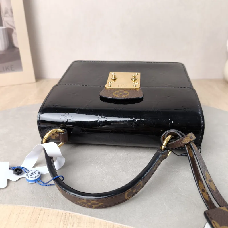 Louis Vuitton Crossbody Bag Spring Street Black Patent Leather · PVC 17 × 8.5 × 16 cm — detail view 1 of 14