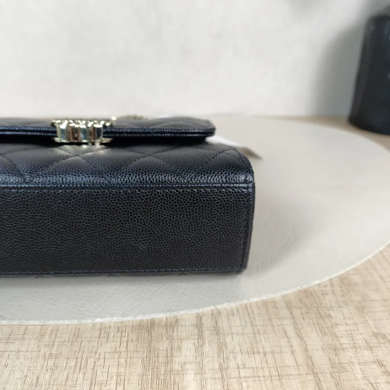 Chanel Crossbody Bag kelly Black Grained Calfskin nano 15 × 5 × 11 cm — detail view 7 of 13