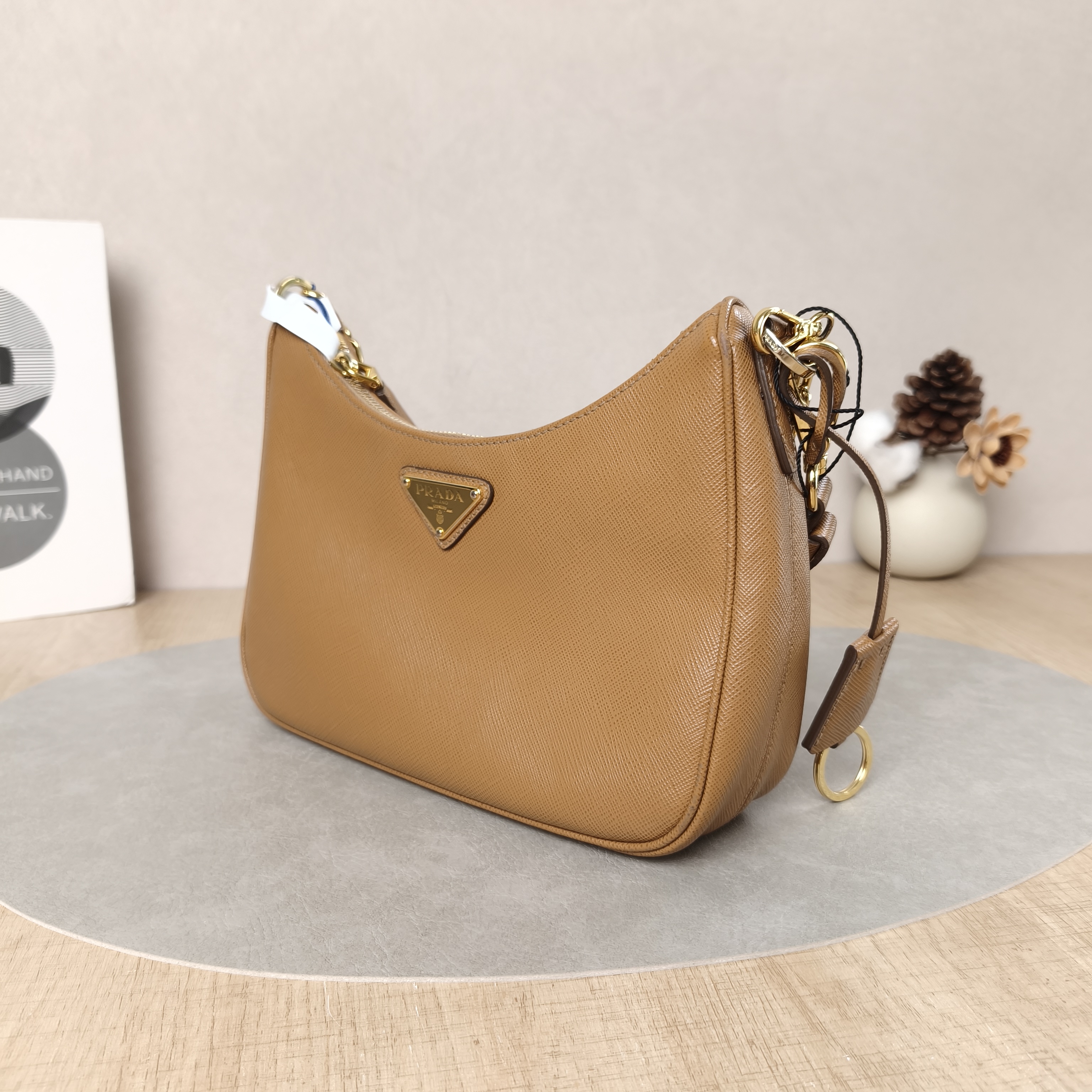 PRADA Shoulder Bag Re-Edition 2005 Hobo Caramel Calfskinmini22 × 6 × 18 cm — cover view 6 of 6