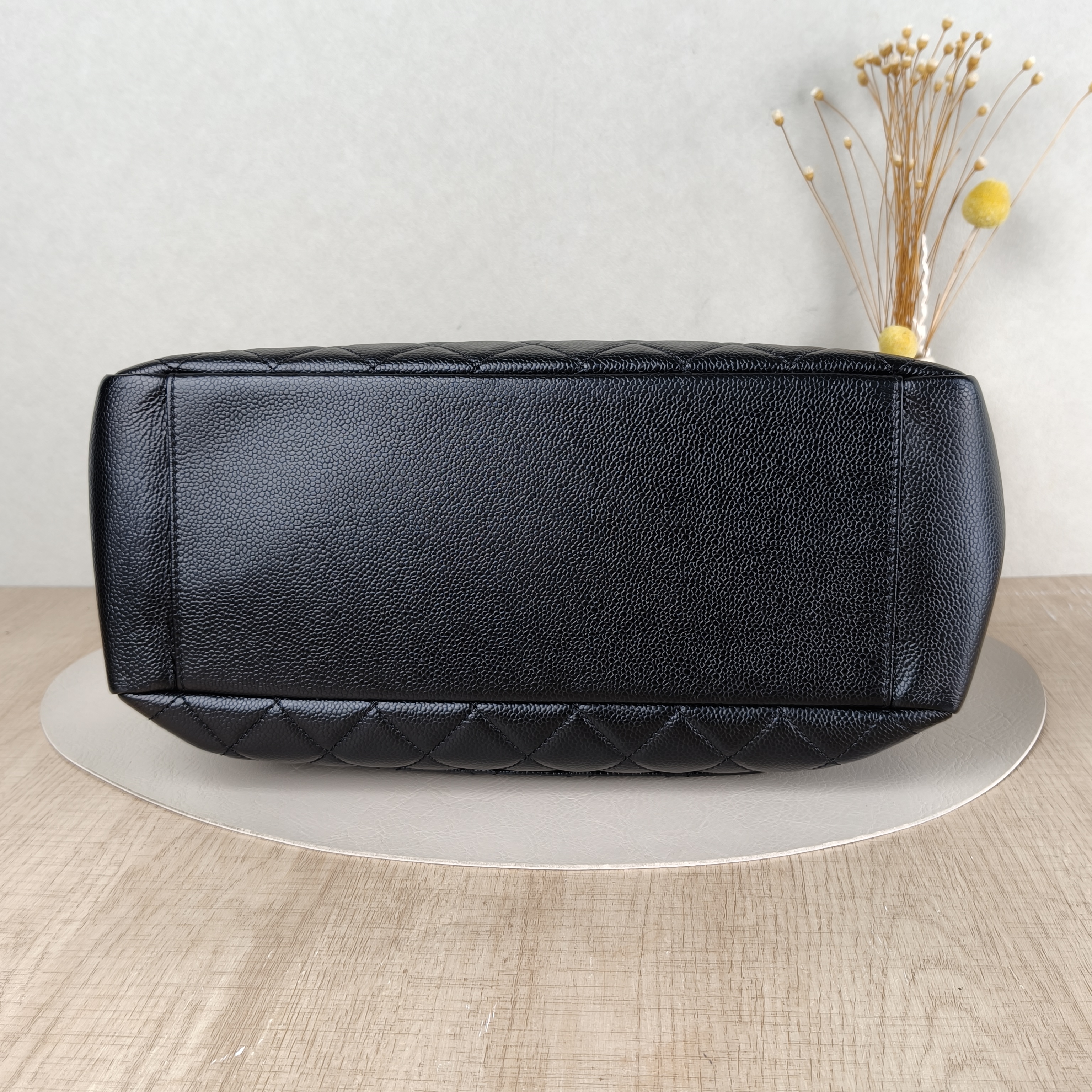 Chanel Shoulder Bag Grand Shopping Tote GST Shopping Tote Black Grained Calfskin Large33 × 13 × 24 cm — cover view 4 of 5