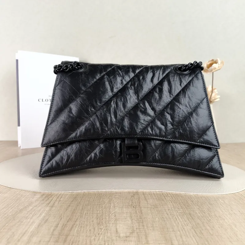 BALENCIAGA Shoulder Bag CRUSH Chain Bag Black Calfskin Medium30 × 13 × 20 cm