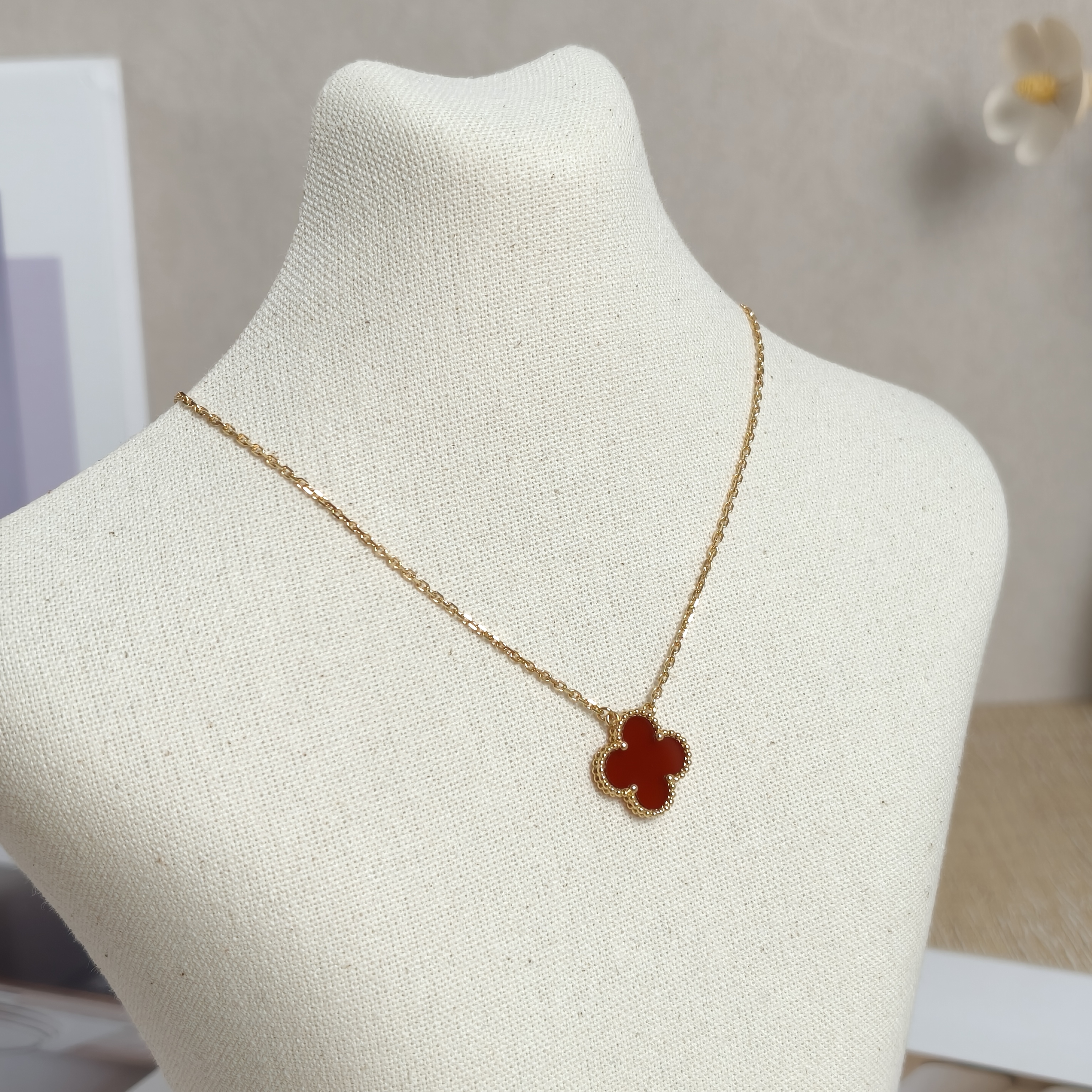 Van Cleef & Arpels Necklace Alhambra Alhambra Collection Necklace 42㎝Vintage Small — cover view 3 of 9