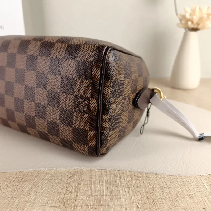 Louis Vuitton Crossbody Bag Speedy20 Shoulder Strap PVC Small 20.5 × 12 × 13.5 cm — detail view 2 of 9