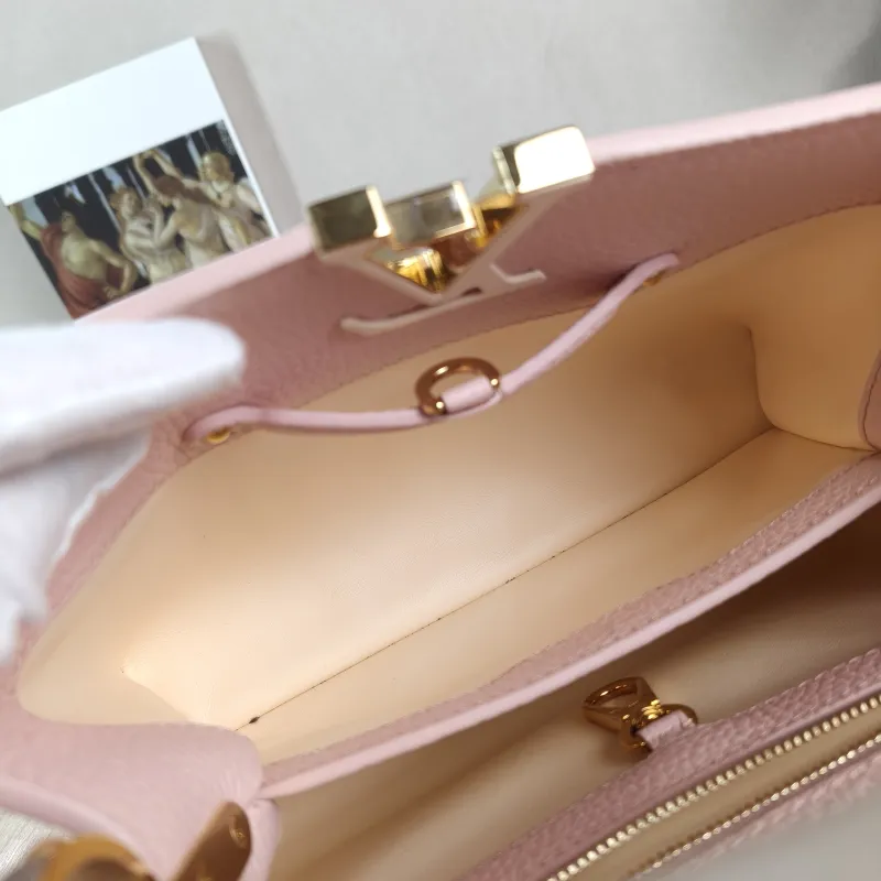 Louis Vuitton Top Handle Bag Capucines Pink Calfskin BB 27 × 9 × 17.5 cm — detail view 2 of 12