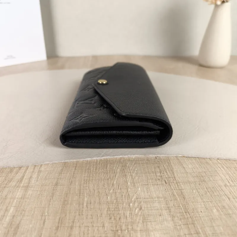 Louis Vuitton Wallet Edition Wallet Black Calfskin One Size 19 × 2.5 × 10.5 cm — detail view 2 of 9