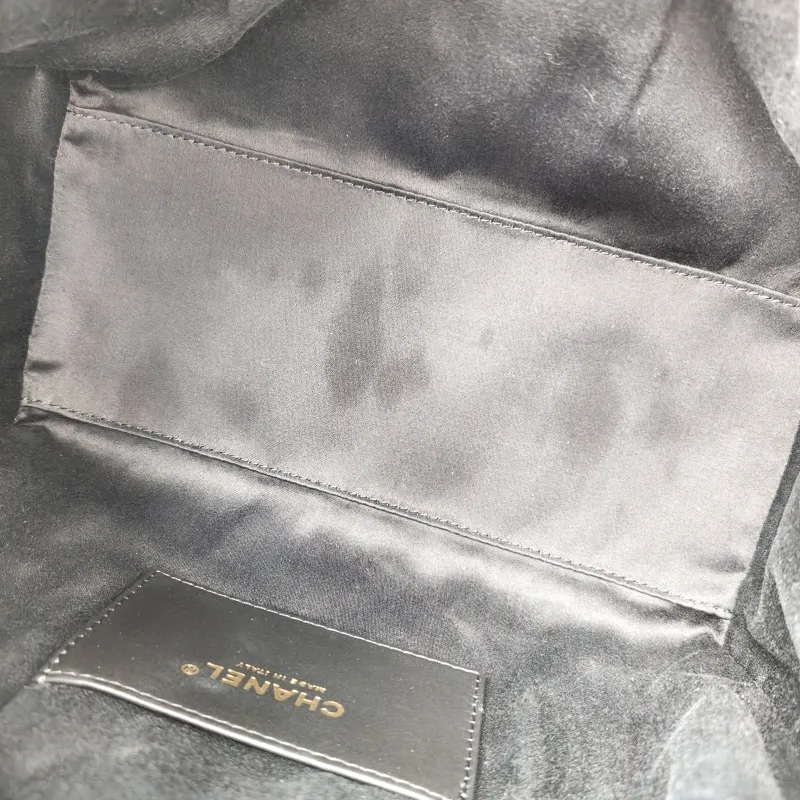 Chanel Shoulder Bag 25Bag Silver Grained Calfskin Small 26 × 14 × 30 cm — detail view 2 of 9