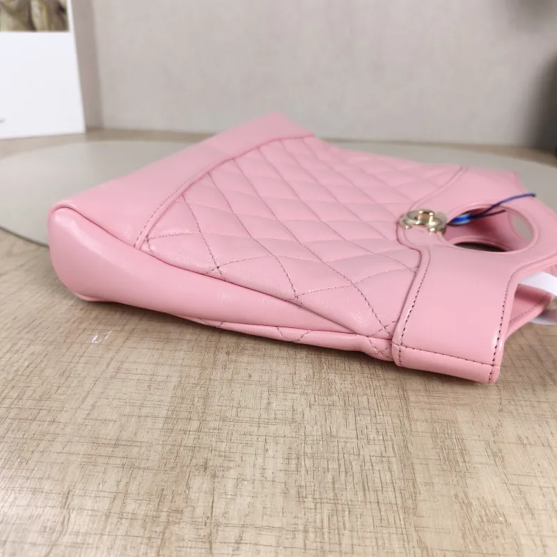 Chanel Crossbody Bag31Bag Pink Waxed Leathermini23 × 5.5 × 22 cm — detail view 5 of 12
