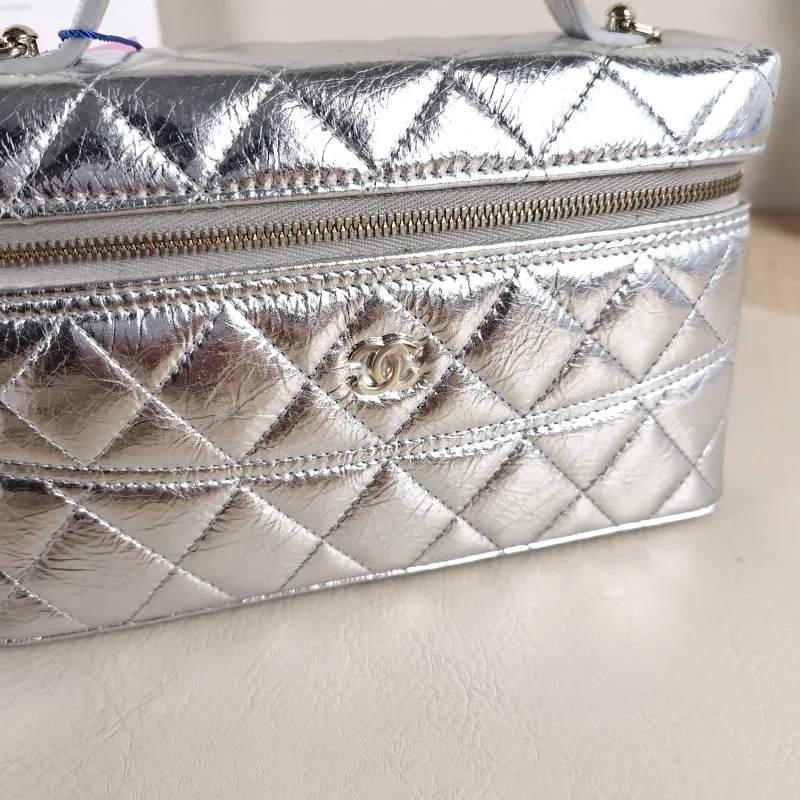 Chanel Crossbody Bag lp Box Bag Top Handle Crossbody Bag Silver Calfskin One Size 19.5 × 5 × 17 cm — detail view 10 of 10