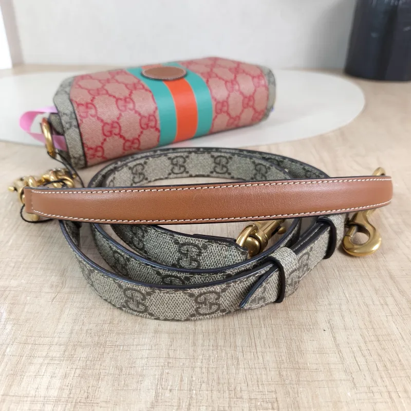 GUCCI Shoulder Bag Red PVC One Size 20 × 4 × 10 cm — detail view 1 of 11