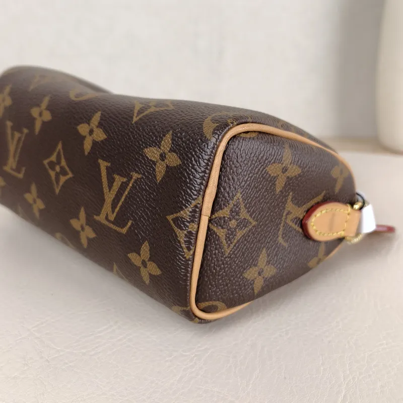 Louis Vuitton Crossbody Bag Speedy Nano Shoulder Strap PVC nano 16 × 7.5 × 10 cm — detail view 1 of 11