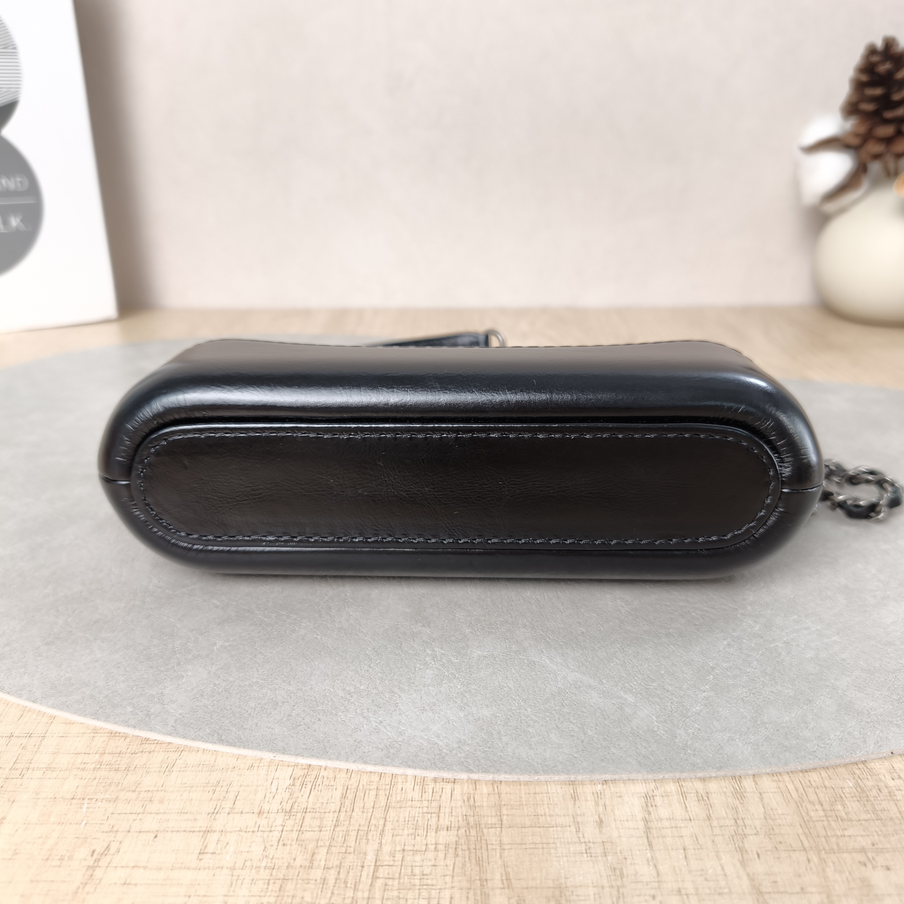 Chanel Crossbody Bag Gabrielle Gabrielle Bag Black Calfskinmini19 × 4 × 10 cm — cover view 3 of 5