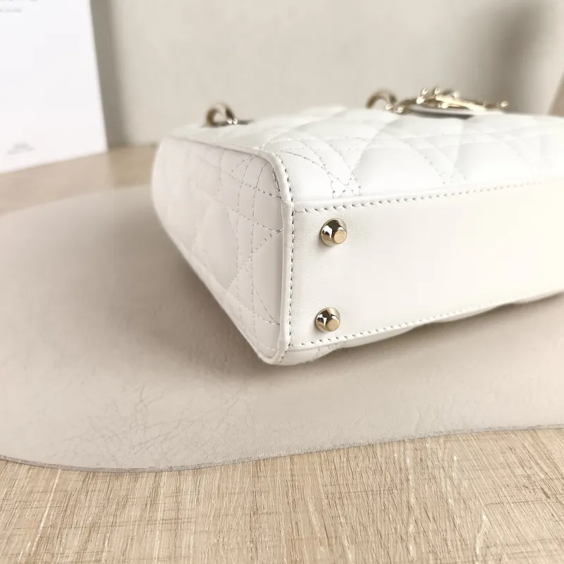 DIOR Crossbody Bag Lady Lady Dior Bag White Lambskin Mini 17 × 7 × 15 cm — detail view 10 of 11
