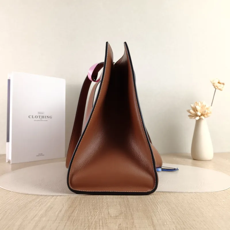 CELINE Shoulder Bag Cabas 16 Tote Bag Caramel Calfskin Large 37 × 14 × 26 cm — detail view 6 of 11