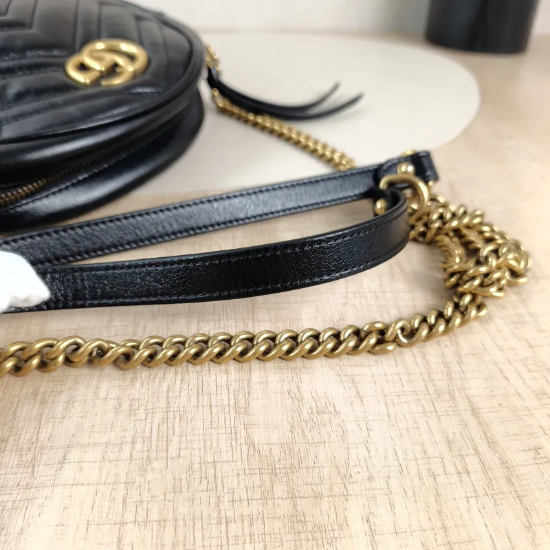 GUCCI Crossbody Bag Ophidia GG Round Bag Black Calfskinmini18 × 4.5 × 18 cm — detail view 8 of 11