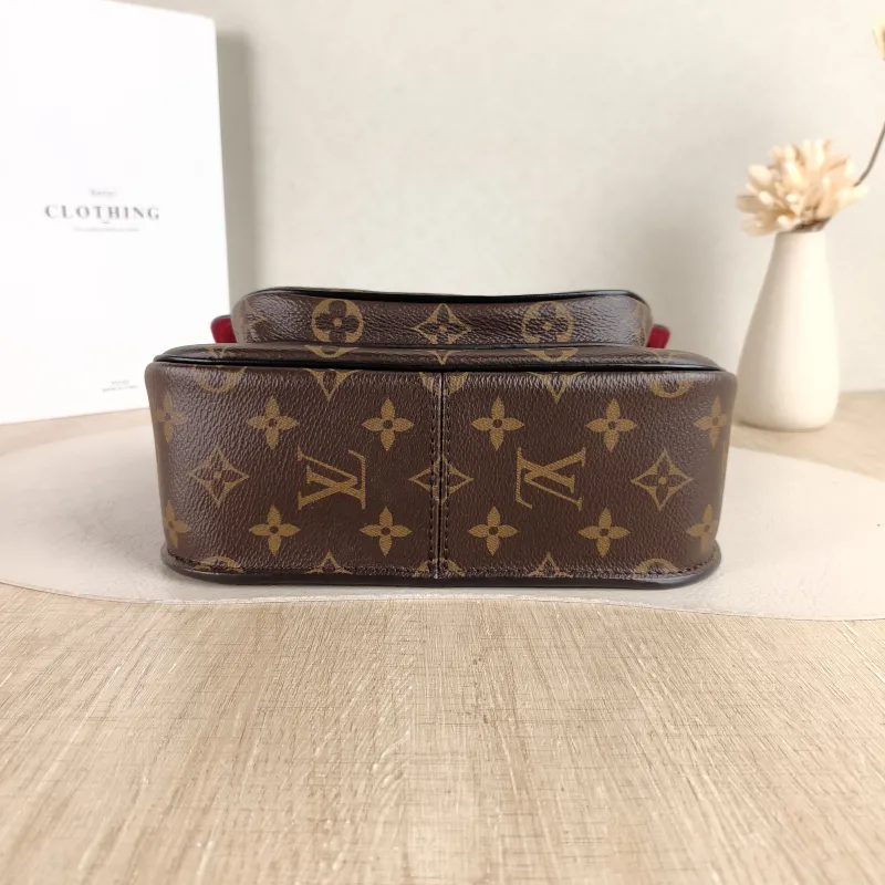Louis Vuitton Crossbody Bag Passy Messenger Bag Monogram PVC Small 23 × 9 × 17 cm — cover view 5 of 6
