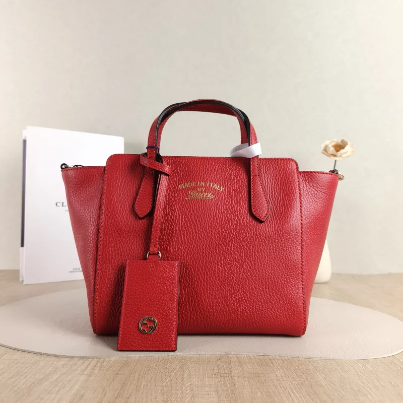 GUCCI Shoulder Bag Tote Bag Red Calfskin One Size 21.5 × 10 × 19 cm