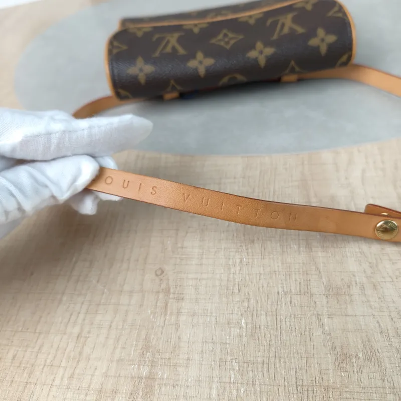 Louis Vuitton Shoulder Bag Shoulder Crossbody Bag Monogram PVC 16 × 4 × 10 cm — detail view 9 of 13