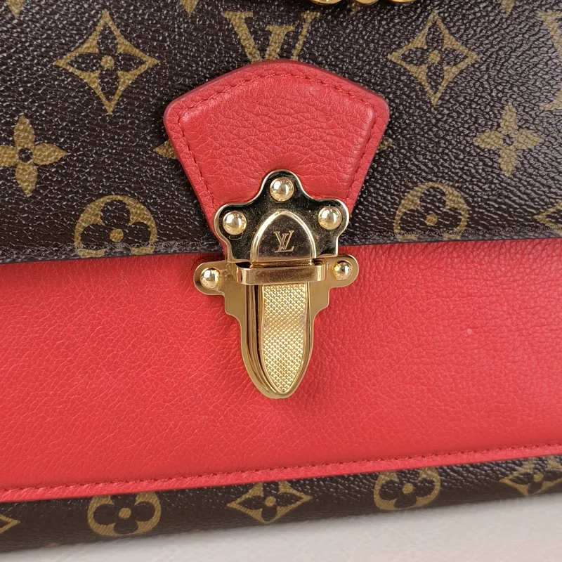 Louis Vuitton Crossbody Bag VICTOIRE Red PVC · Calfskin One Size 27 × 10 × 17 cm — detail view 8 of 10