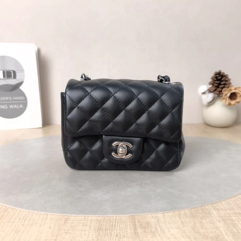 Chanel Crossbody Bag Classic Flap Mini CF Mini Black Lambskinmini17 × 8 × 13.5 cm