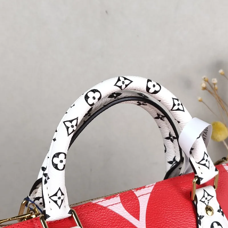 Louis Vuitton Top Handle Bag Speedy30 Colorblock PVC Large 30 × 17 × 21 cm — detail view 1 of 11