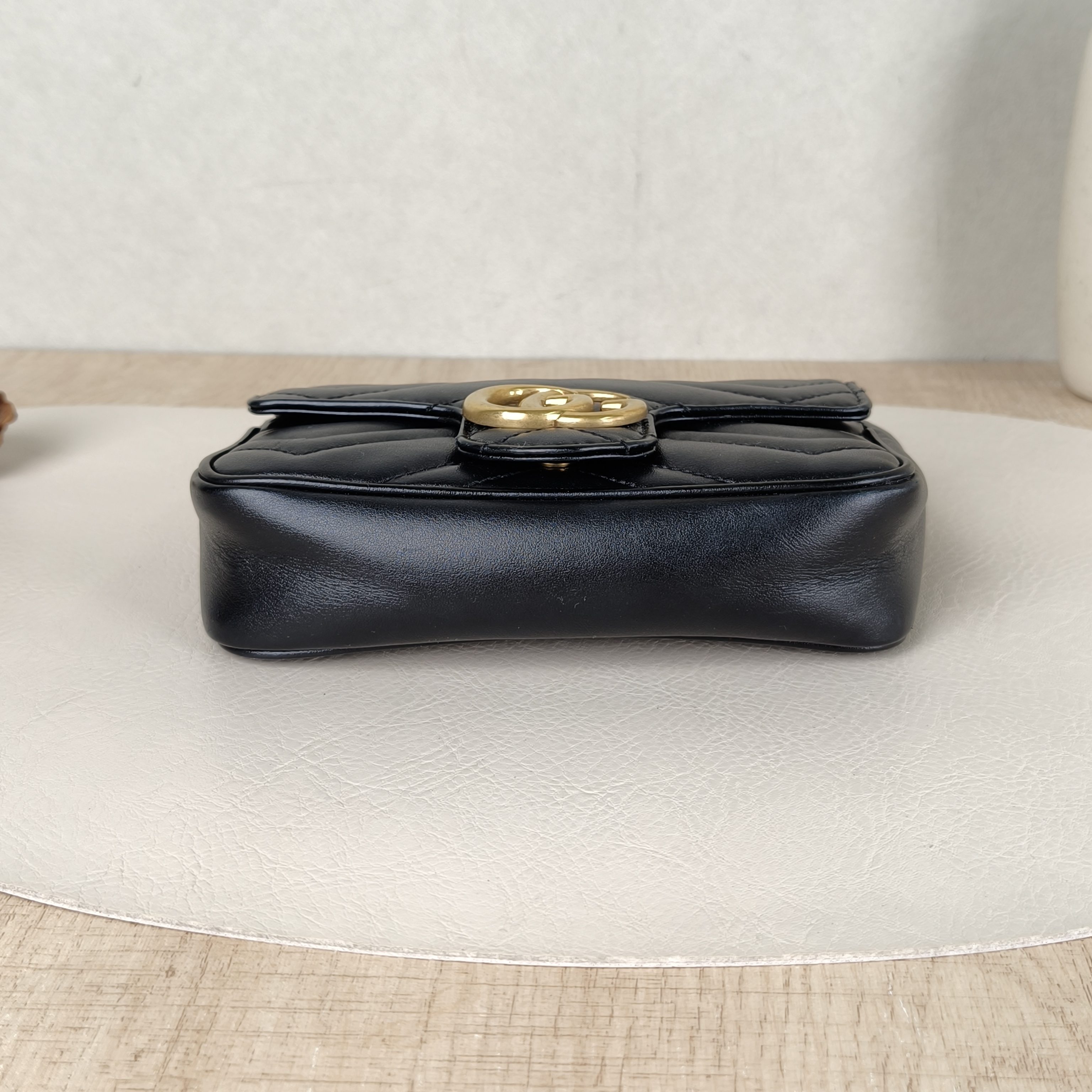 GUCCI Crossbody Bag GG Marmont Mini Marmont Mini Black Calfskinmini16.5 × 4.5 × 9.5 cm — cover view 6 of 6