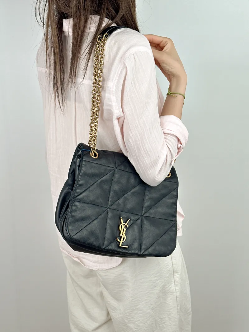 SAINT LAURENT Crossbody Bag Jamie 4.3 Chain Bag Black SL ambskin Medium 29 × 9.5 × 21 cm — on-model view 1 of 2